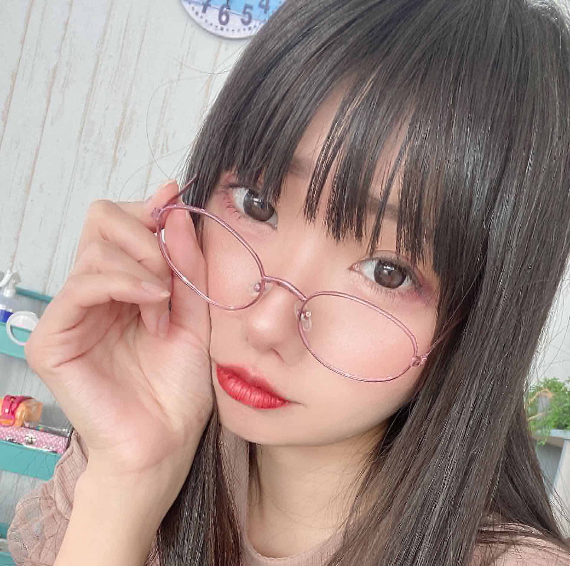 秋元るいの画像